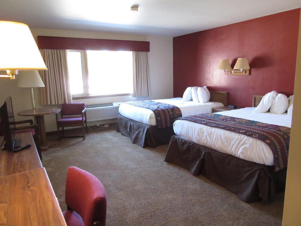 Al'S Westward Ho Motel West Yellowstone Bagian luar foto