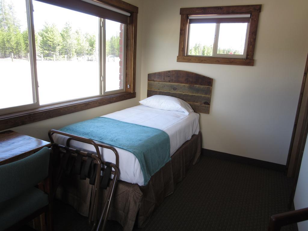 Al'S Westward Ho Motel West Yellowstone Bagian luar foto